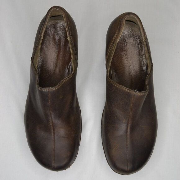 Patagonia Women's 7.5 Brown Leather Slip On Clogs - Picture 2 of 9